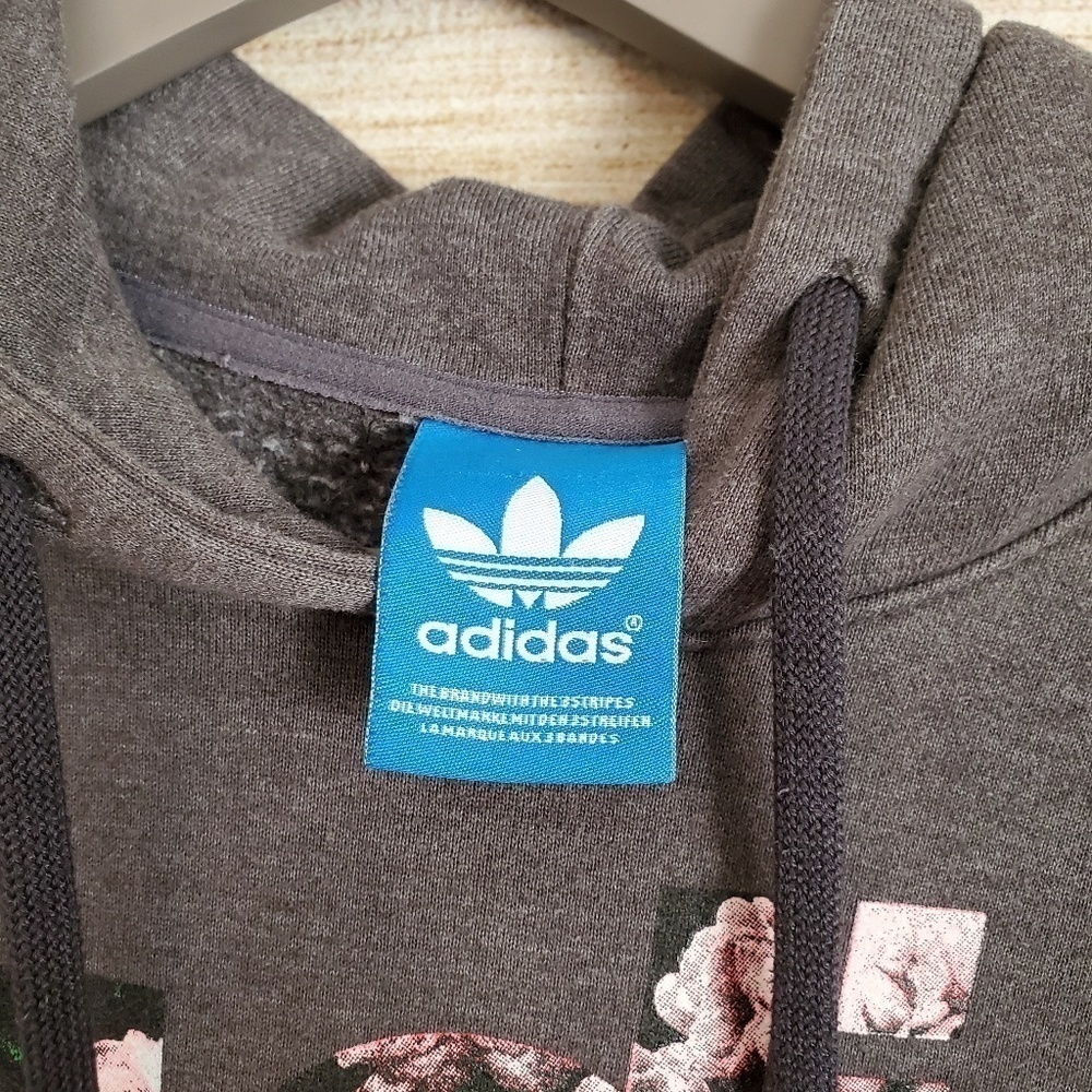 Adidas - Picture 4 of 4